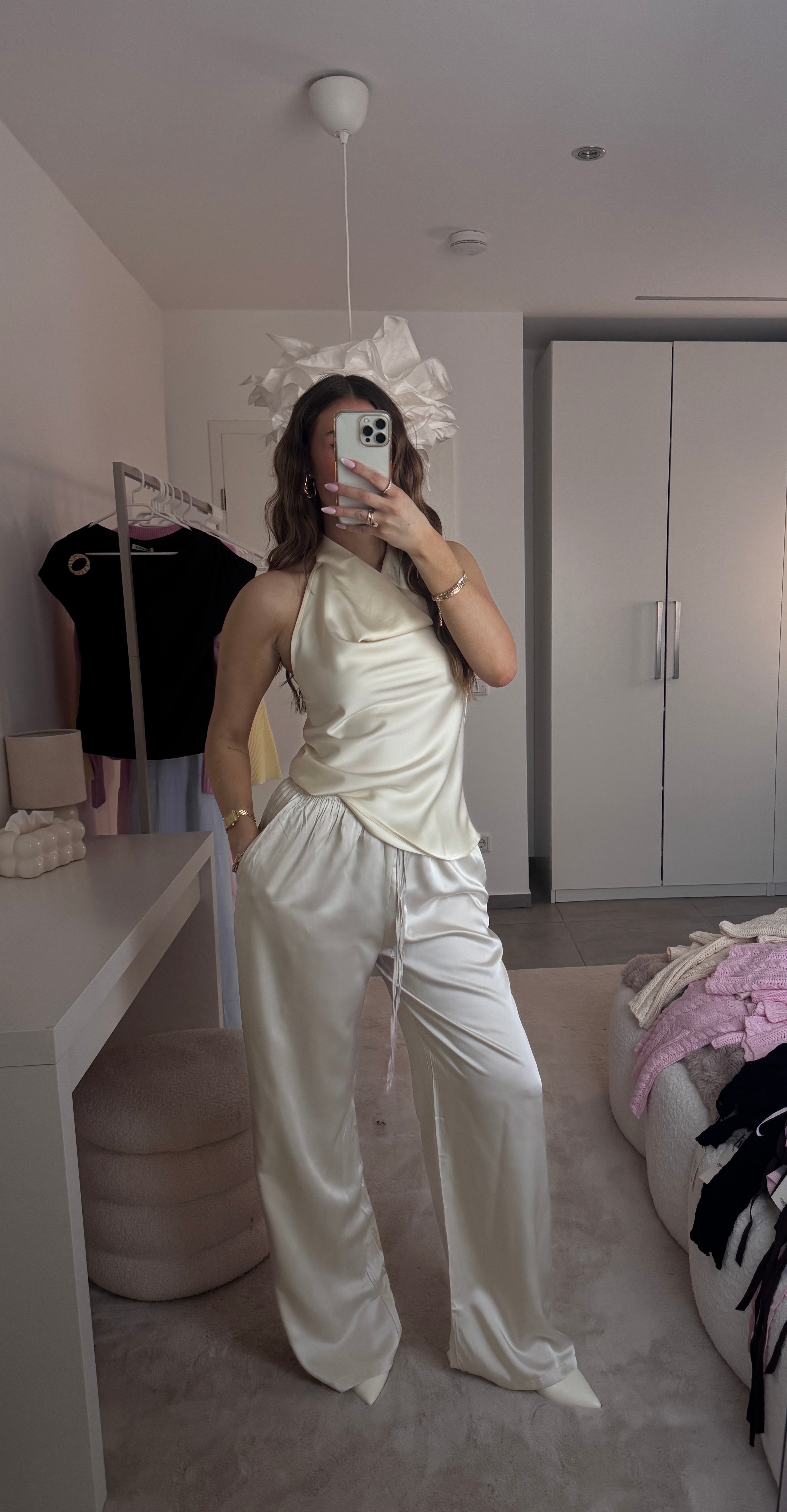 Satin Look Hose - Creme